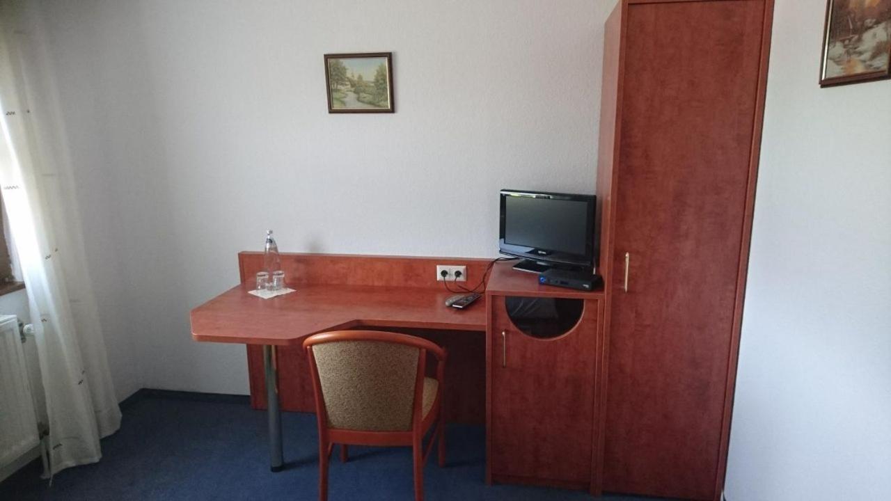Отель Landgasthaus Libelle Rochau Экстерьер фото